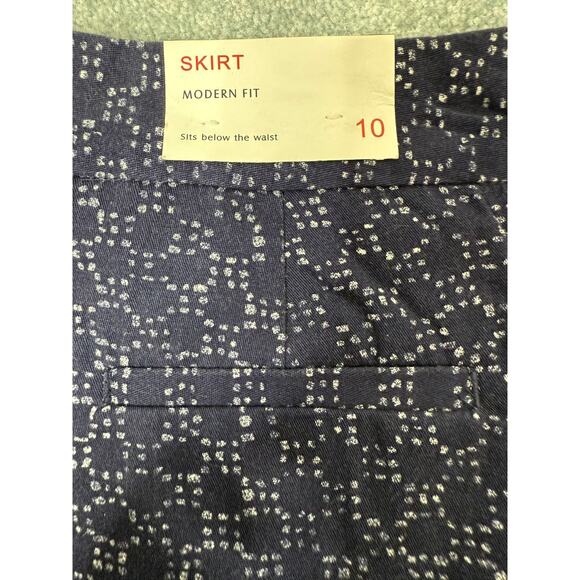 DALIA COLLECTION Womens Navy patterned modern fit skirt size 10 NWT Preppy - Picture 3 of 5